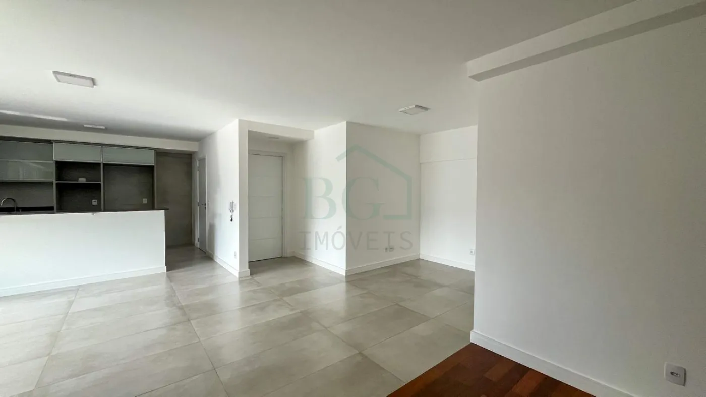 SALA Alugar Apartamentos / Padrão em Poços de Caldas R$ 5.000,00 - Foto 5