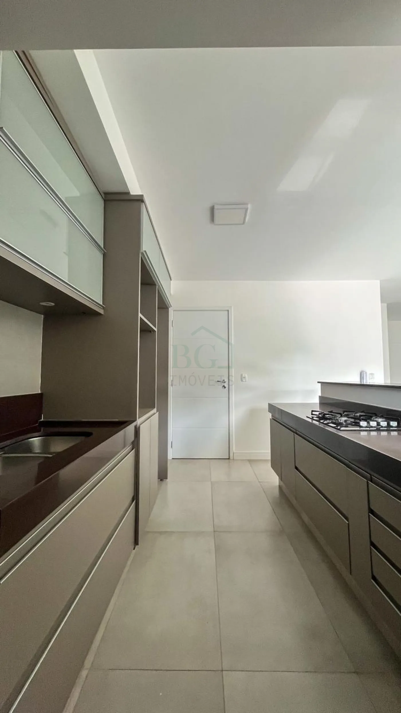 COZINHA Alugar Apartamentos / Padrão em Poços de Caldas R$ 5.000,00 - Foto 18