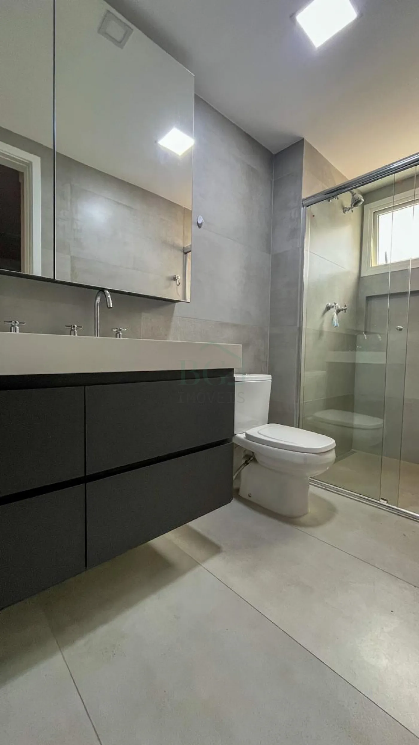 BANHEIRO SUÍTE 1 Alugar Apartamentos / Padrão em Poços de Caldas R$ 5.000,00 - Foto 9