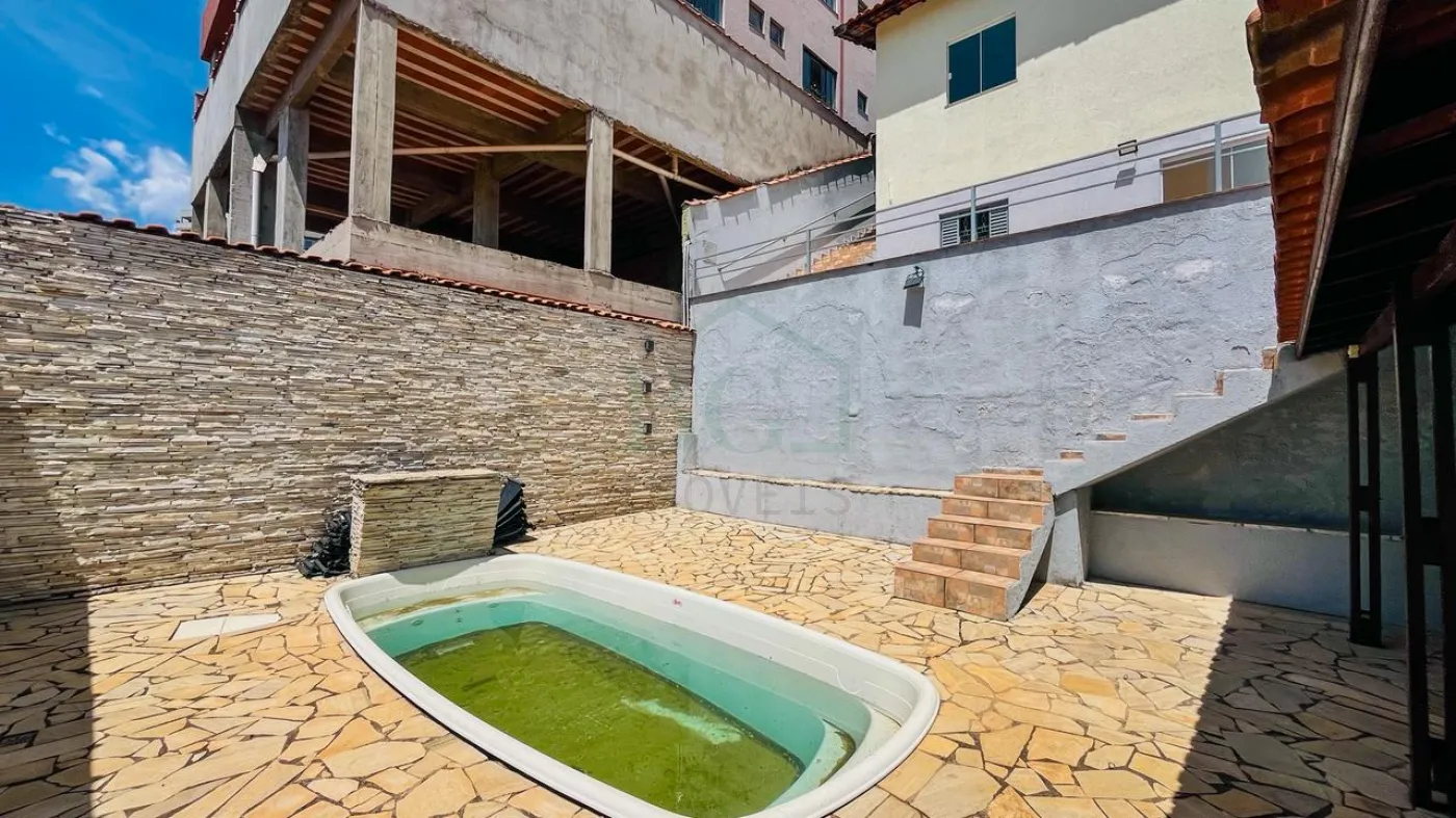 PISCINA Alugar Casas / Padrão em Poços de Caldas R$ 2.100,00 - Foto 18