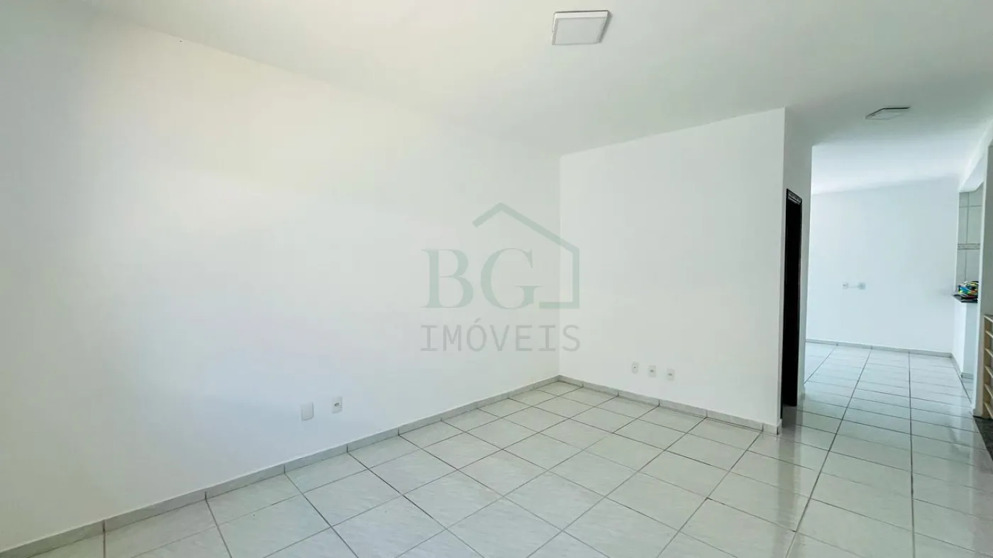 SALA Alugar Casas / Padrão em Poços de Caldas R$ 2.100,00 - Foto 4