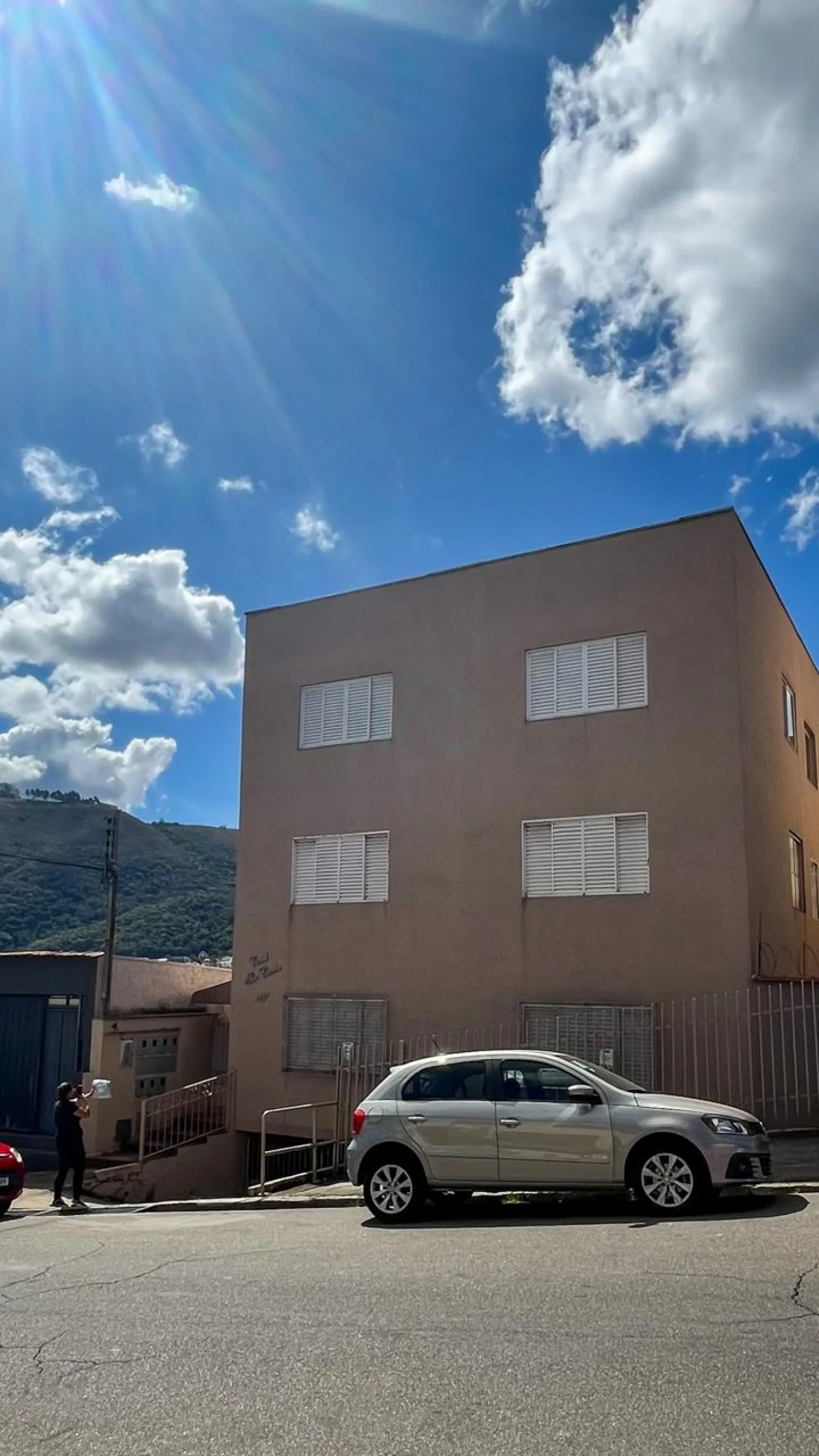 Apartamento para alugar com 2 quartos, 123m² - Foto 1