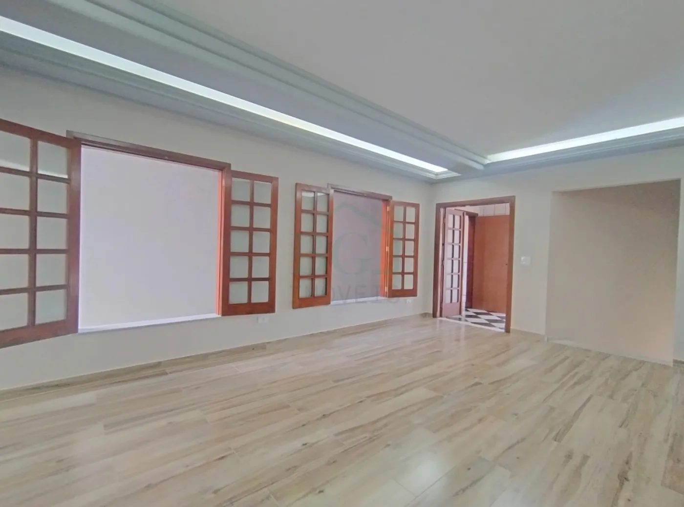 Casa à venda com 3 quartos, 380m² - Foto 5