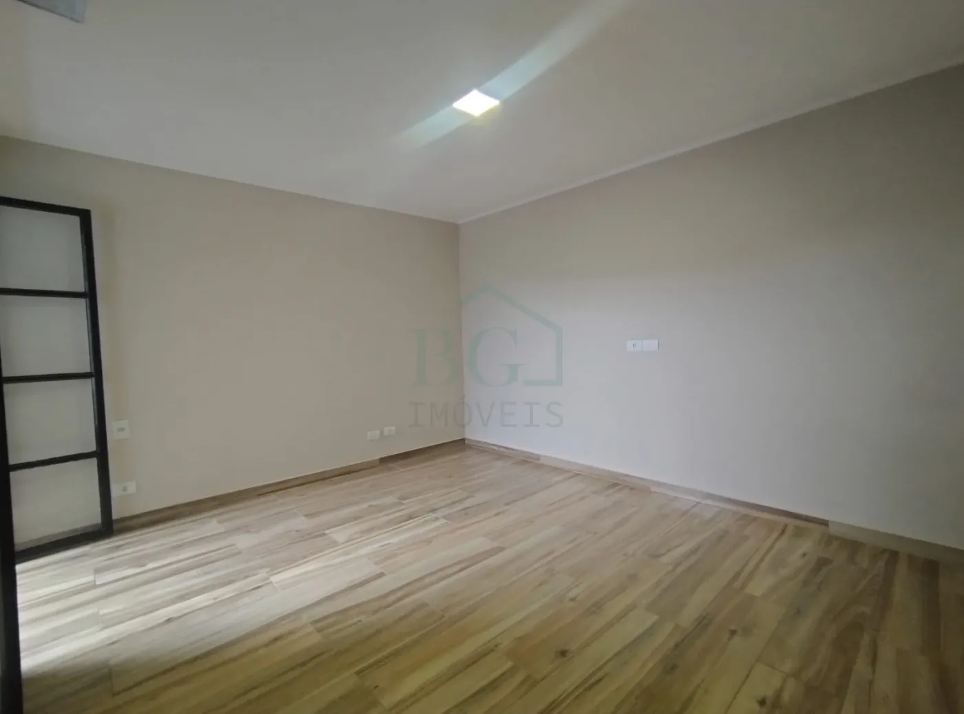 Casa à venda com 3 quartos, 380m² - Foto 9