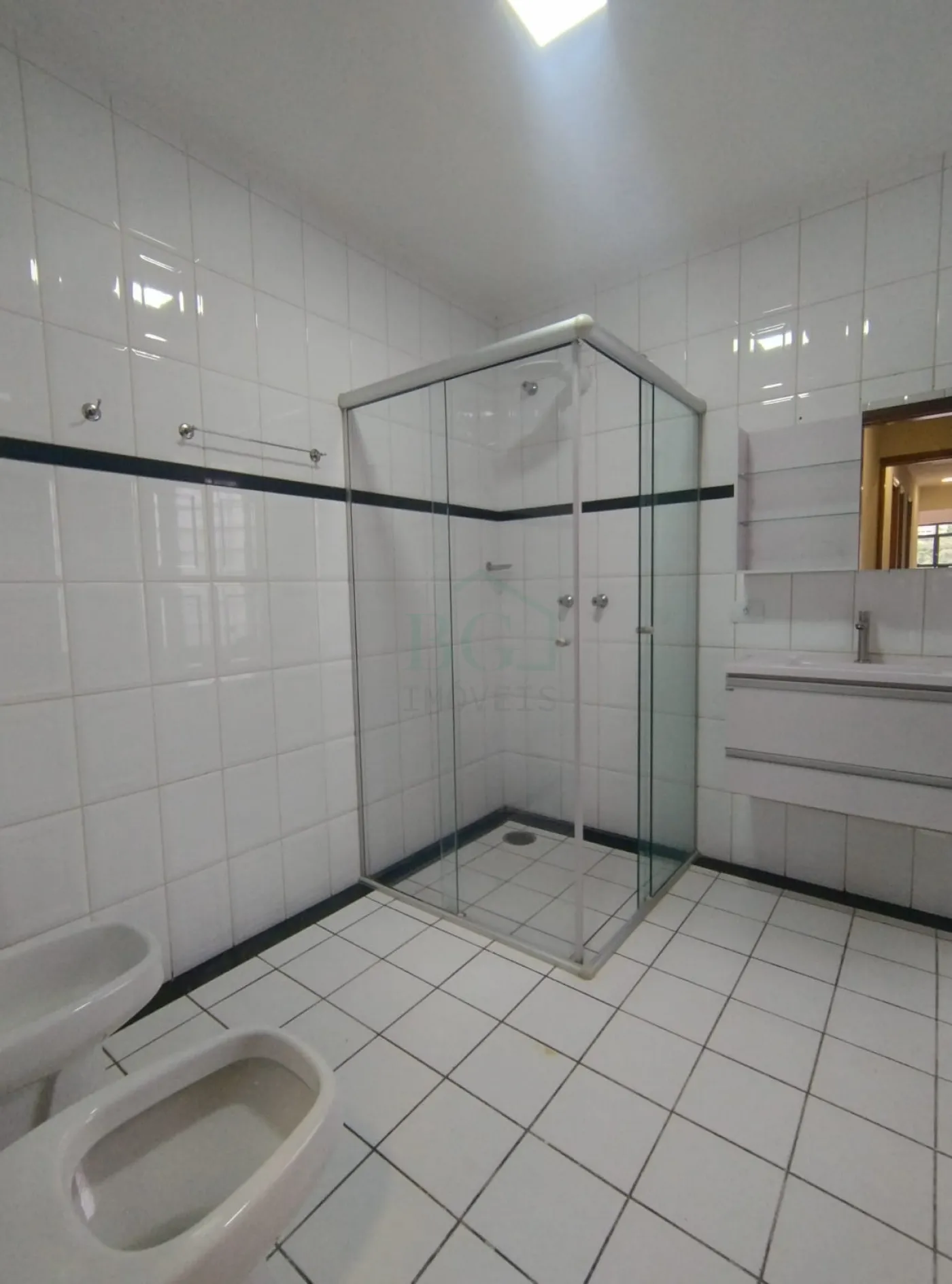 Casa à venda com 3 quartos, 380m² - Foto 11