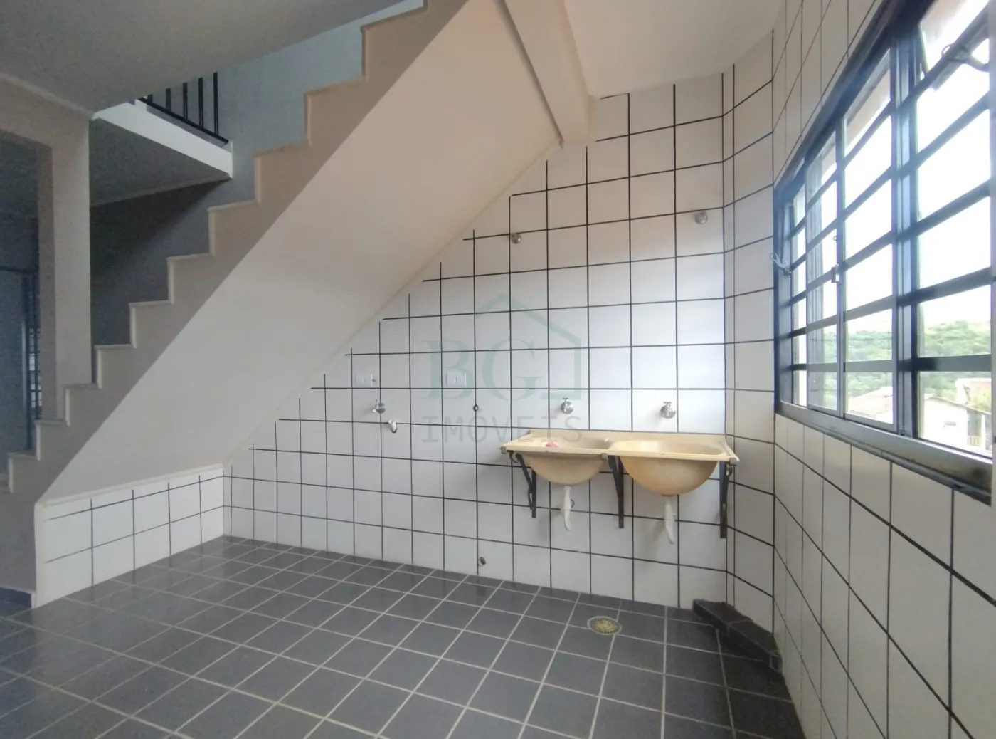 Casa à venda com 3 quartos, 380m² - Foto 25
