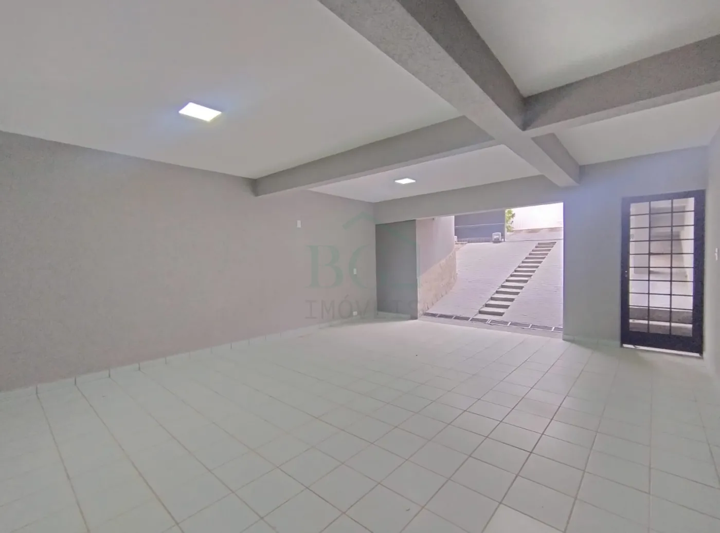Casa à venda com 3 quartos, 380m² - Foto 28