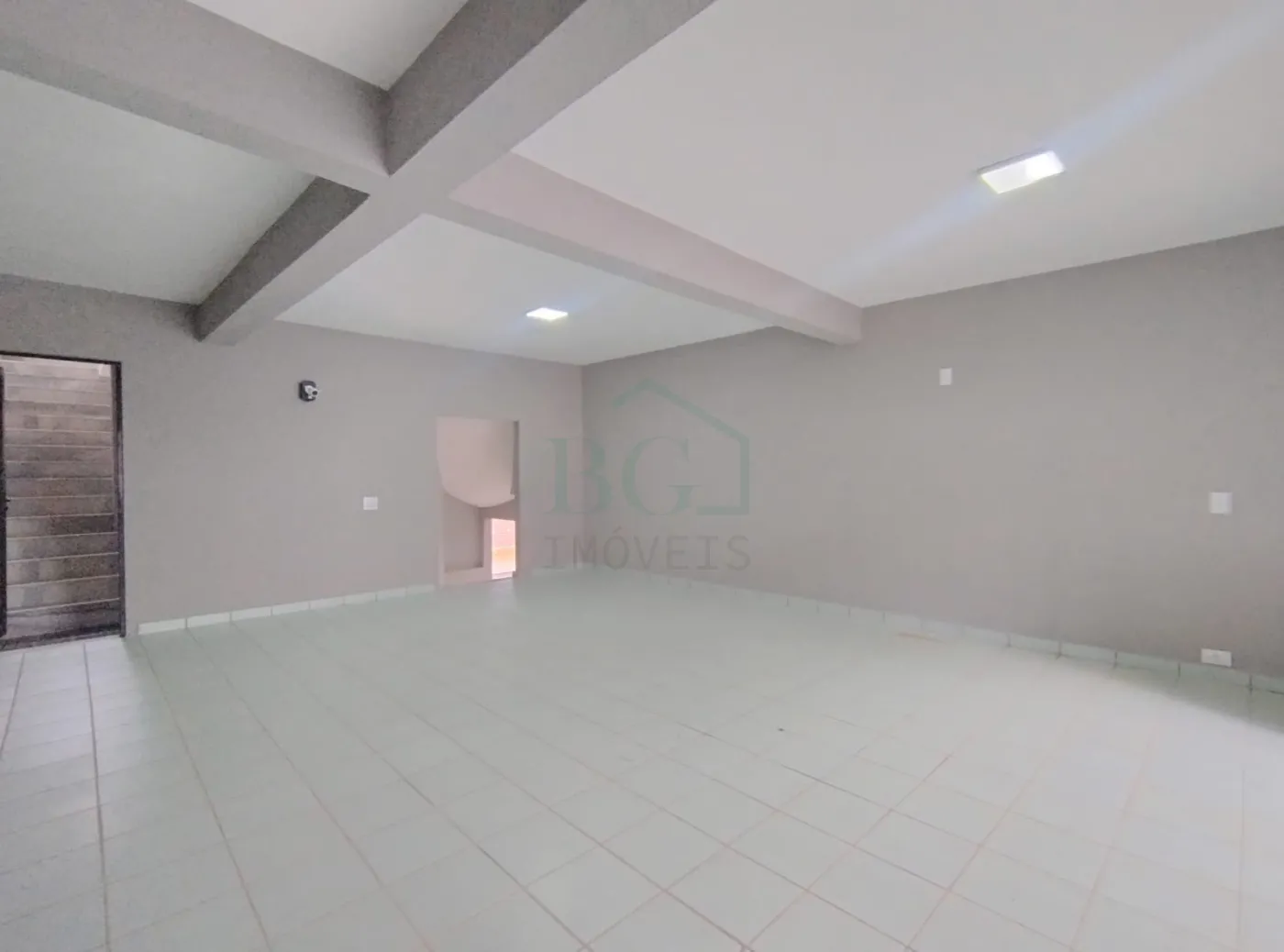 Casa à venda com 3 quartos, 380m² - Foto 29