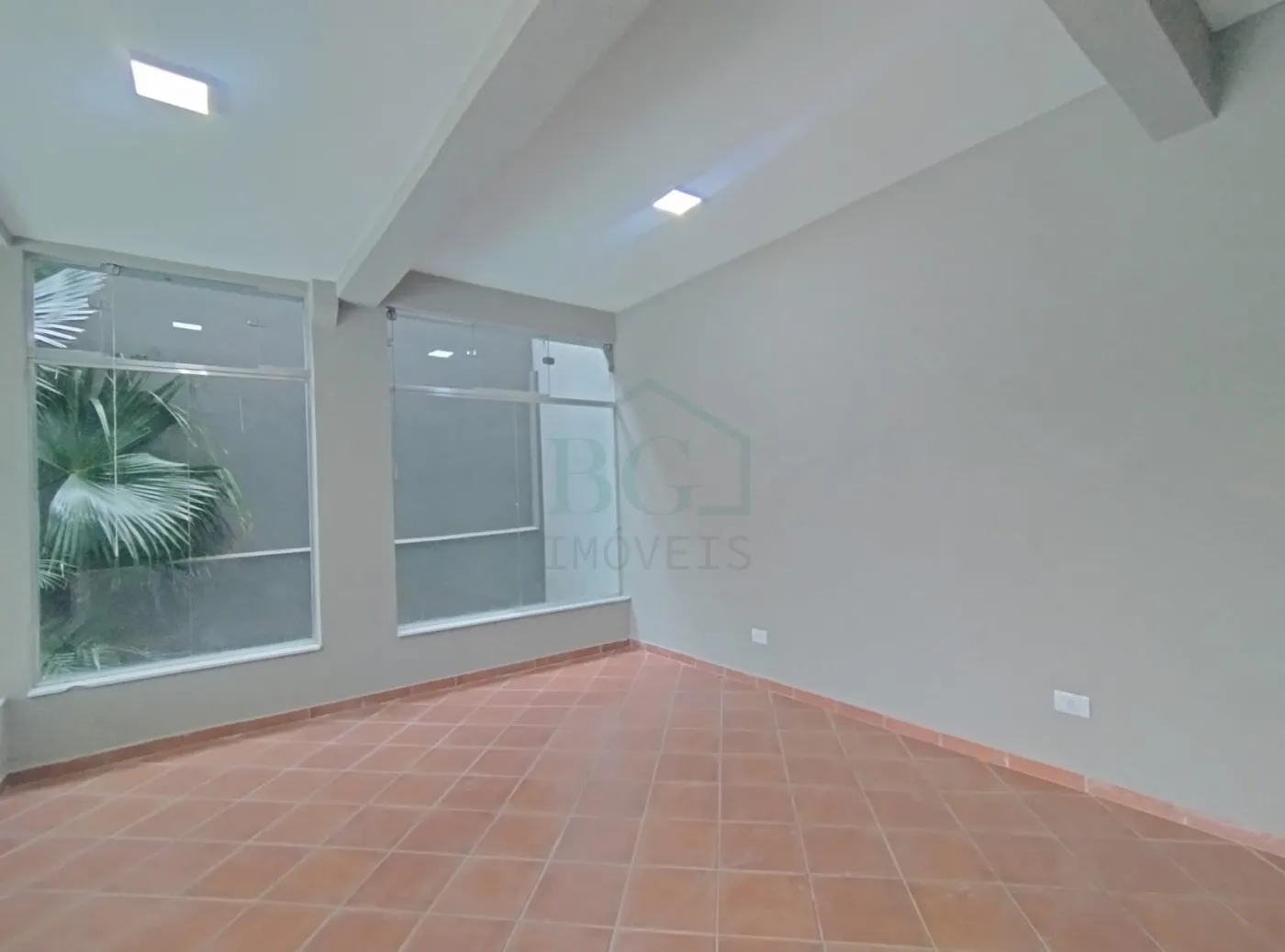Casa à venda com 3 quartos, 380m² - Foto 30