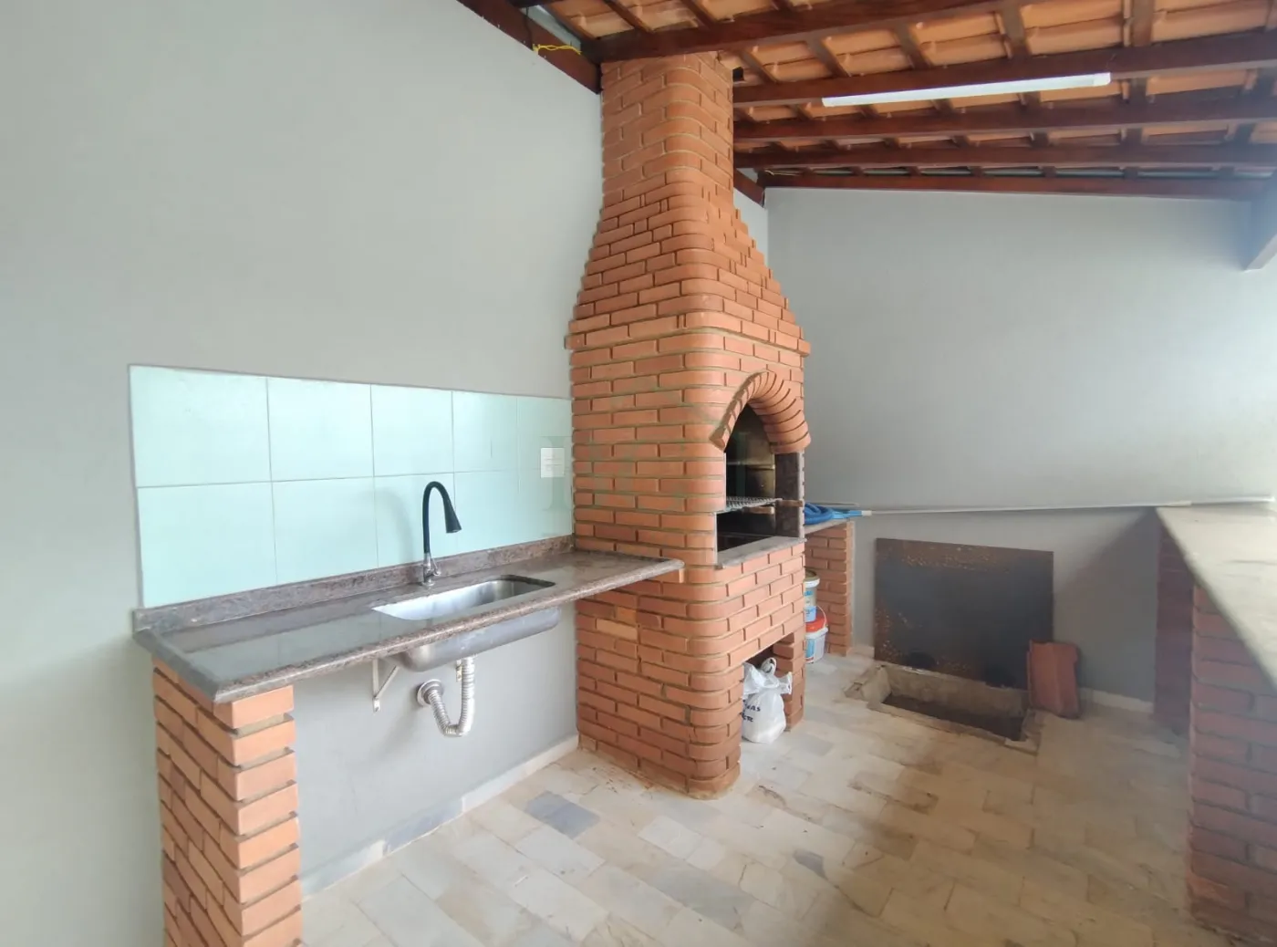 Casa à venda com 3 quartos, 380m² - Foto 32