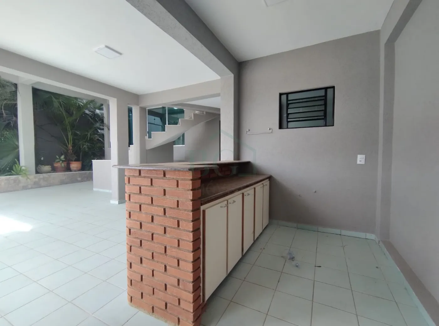 Casa à venda com 3 quartos, 380m² - Foto 33