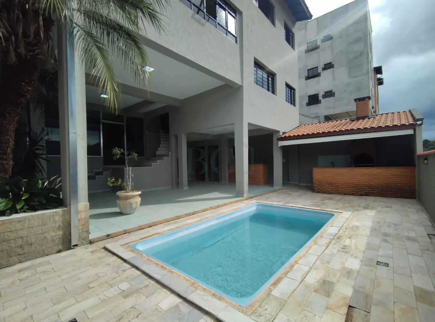 Casa à venda com 3 quartos, 380m² - Foto 34