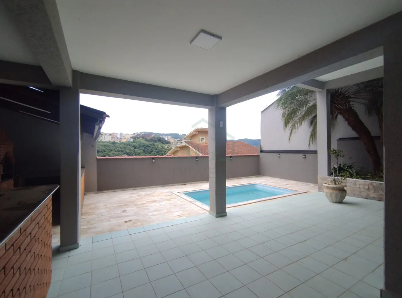 Casa à venda com 3 quartos, 380m² - Foto 36