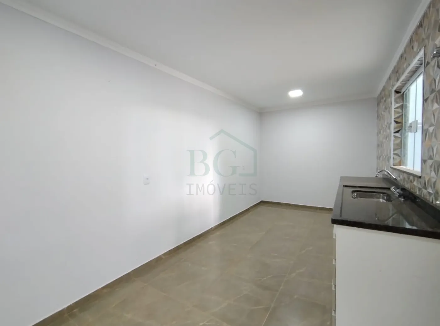 Casa à venda com 2 quartos, 125m² - Foto 5