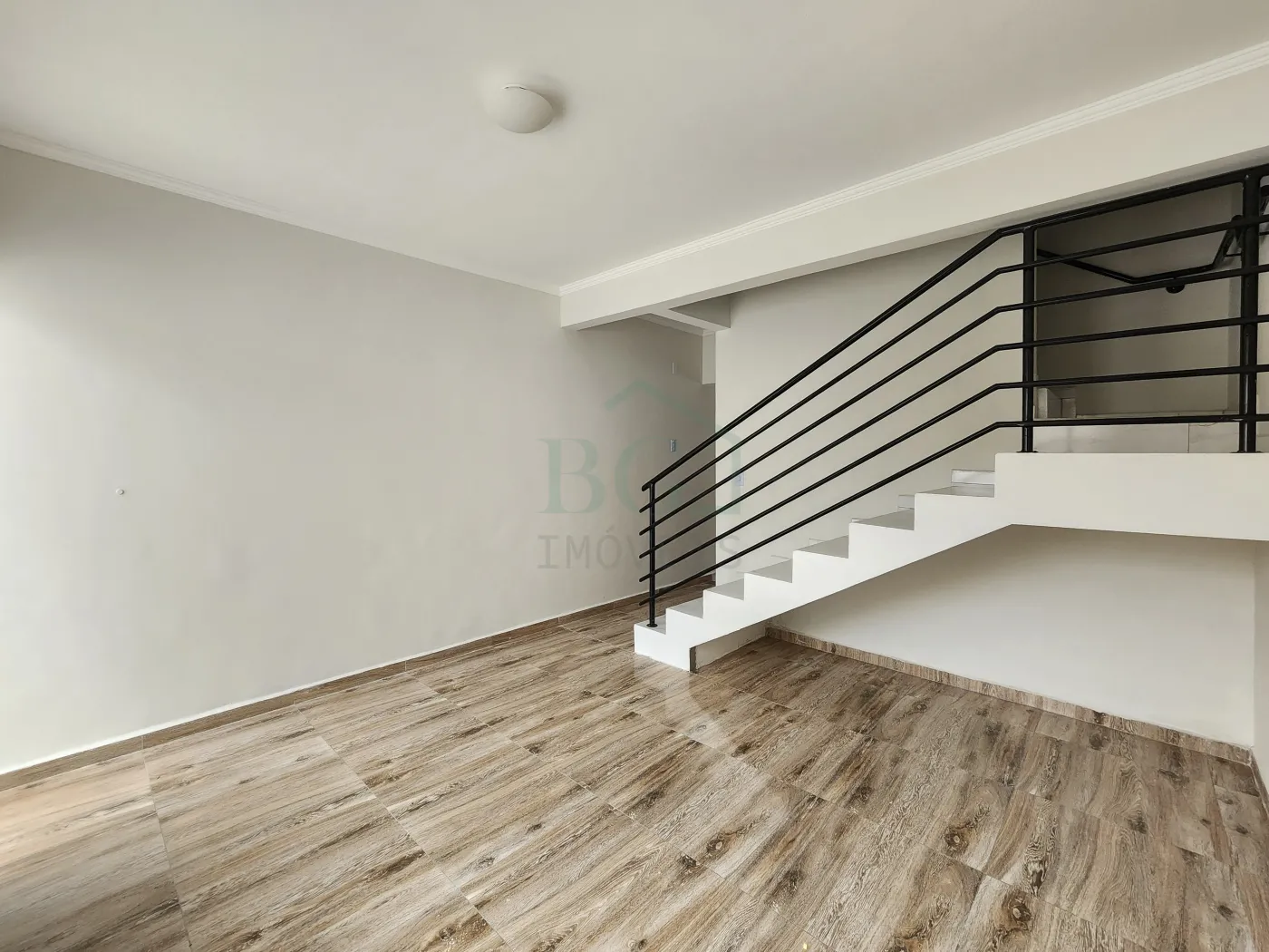 Casa para alugar com 2 quartos, 70m² - Foto 5