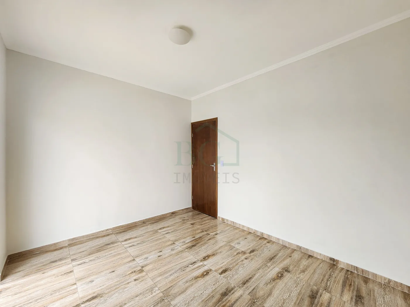 Casa para alugar com 2 quartos, 70m² - Foto 9