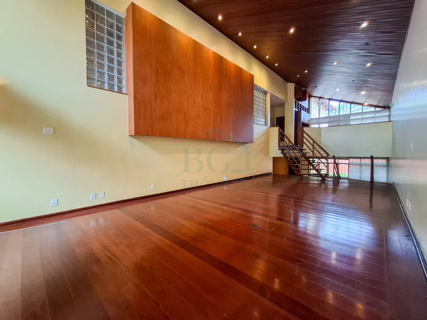 SALA ESTAR Alugar Casas / Padrão em Poços de Caldas R$ 7.000,00 - Foto 4