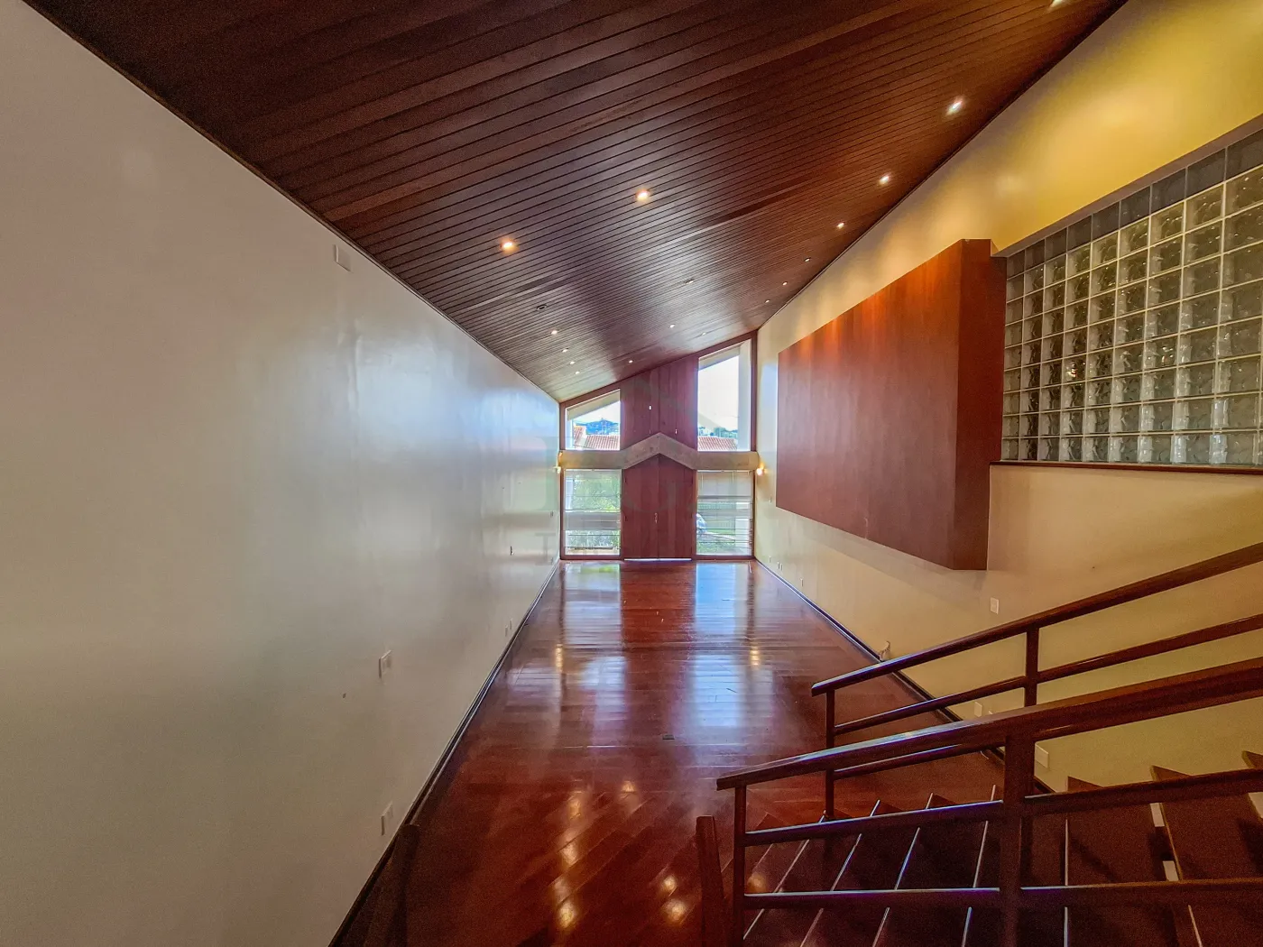 SALA ESTAR Alugar Casas / Padrão em Poços de Caldas R$ 7.000,00 - Foto 6