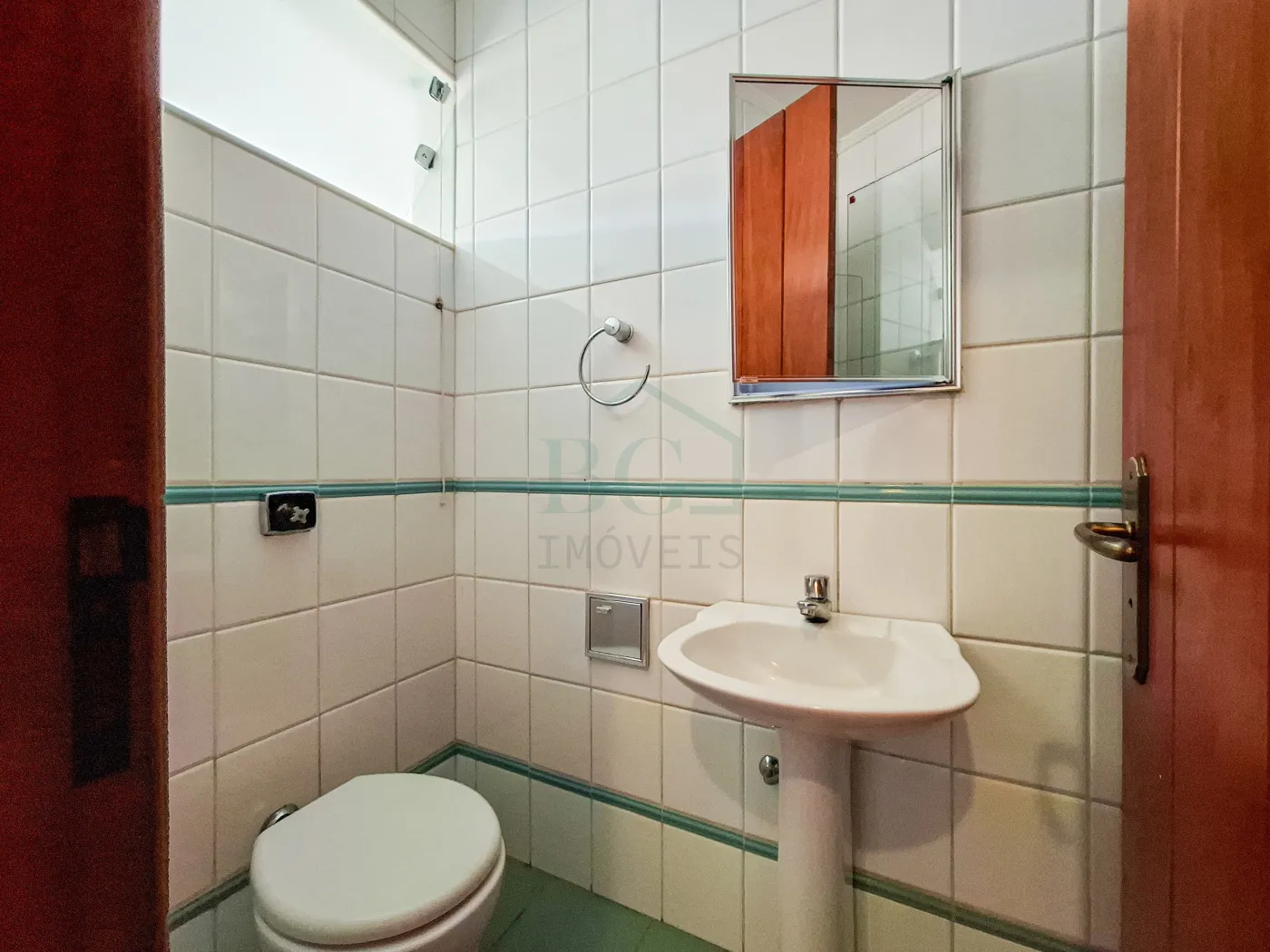 BANHEIRO QUARTO APOIO Alugar Casas / Padrão em Poços de Caldas R$ 7.000,00 - Foto 32