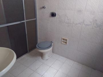 Alugar Apartamentos / Padrão em Poços de Caldas R$ 1.100,00 - Foto 10 Alugar Apartamentos / Padrão em Poços de Caldas R$ 1.100,00 - Foto 10