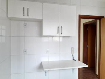 Alugar Apartamentos / Padrão em Poços de Caldas R$ 2.200,00 - Foto 14 Alugar Apartamentos / Padrão em Poços de Caldas R$ 2.200,00 - Foto 14