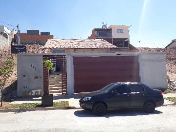 Alugar Casas / Padrão em Poços de Caldas. apenas R$ 530.000,00