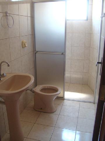 Alugar Apartamentos / Padrão em Poços de Caldas R$ 850,00 - Foto 12 Alugar Apartamentos / Padrão em Poços de Caldas R$ 850,00 - Foto 12