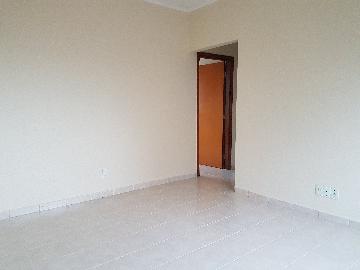 Alugar Apartamentos / Padrão em Poços de Caldas. apenas R$ 375.000,00