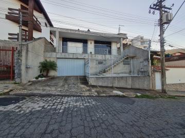 Alugar Casas / Padrão em Poços de Caldas. apenas R$ 3.500,00