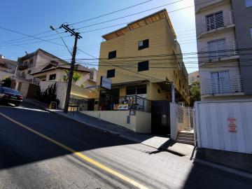 Alugar Apartamentos / Padrão em Poços de Caldas. apenas R$ 1.187,01