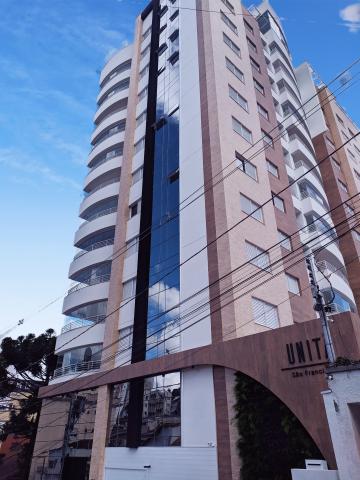 Alugar Apartamentos / Padrão em Poços de Caldas. apenas R$ 1.200.000,00