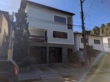 Alugar Casas / Padrão em Poços de Caldas. apenas R$ 900.000,00