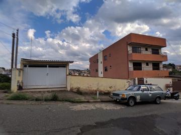 Alugar Casas / Padrão em Poços de Caldas. apenas R$ 220.000,00