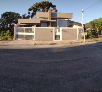 Alugar Casas / Padrão em Poços de Caldas. apenas R$ 980.000,00