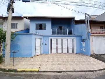 Casas / Padrão em Poços de Caldas/MG 