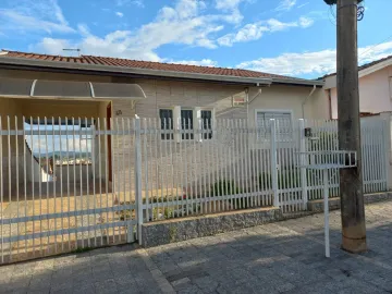 Alugar Casas / Padrão em Poços de Caldas. apenas R$ 420.000,00