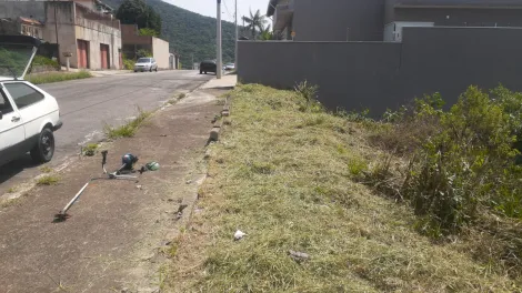 Alugar Terrenos / Padrão em Poços de Caldas. apenas R$ 340.000,00