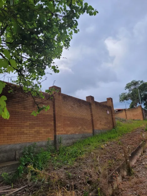 Alugar Terrenos / Condomínio de Chácaras em Poços de Caldas. apenas R$ 420.000,00