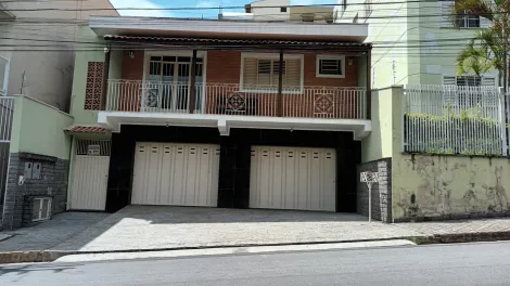 Alugar Casas / Padrão em Poços de Caldas. apenas R$ 750.000,00