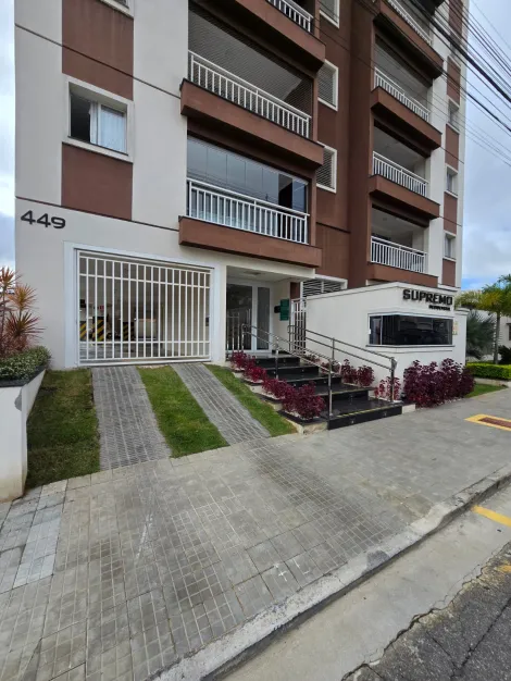 APARTAMENTO EM BAIRRO TRADICIONAL