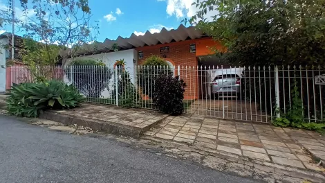 Alugar Casas / Padrão em Poços de Caldas. apenas R$ 1.300.000,00