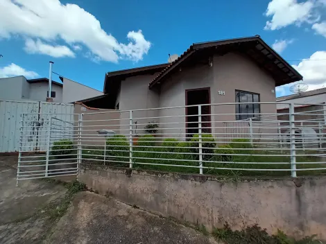 Alugar Casas / Padrão em Poços de Caldas. apenas R$ 420.000,00