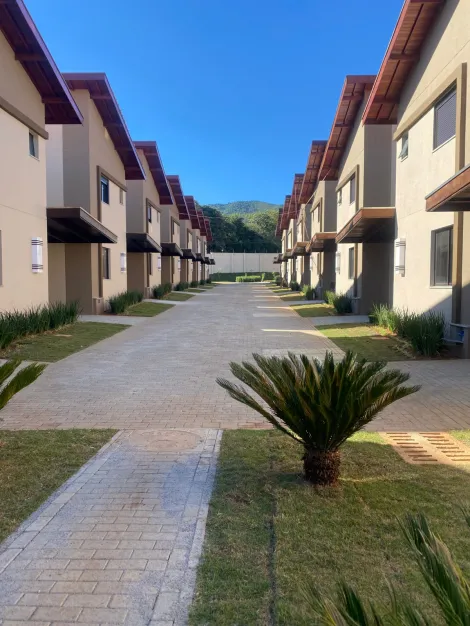 imagem 1 - Casas - em Condomínio imagem 1 - Casas - em Condomínio
