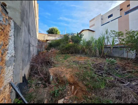 imagem 4 - Excelente terreno com 305m² á venda no bairro Jardim Ipê em Poços de Caldas MG. imagem 4 - Excelente terreno com 305m² á venda no bairro Jardim Ipê em Poços de Caldas MG.
