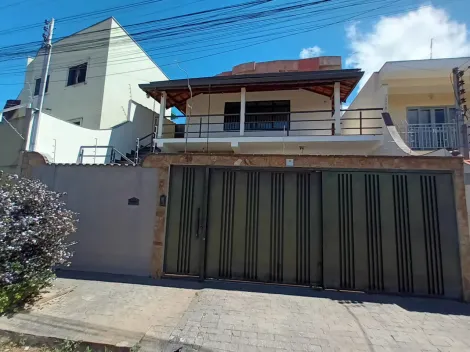 imagem 1 - Casa próxima ao centro com área gourmet imagem 1 - Casa próxima ao centro com área gourmet